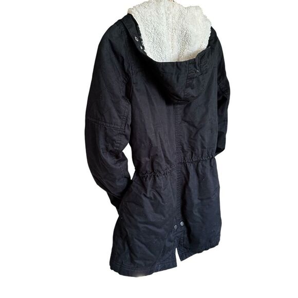 Tally Weijl ~ outerwear collection ~ black overcoat with plush lining ~ size 34 - Picture 3 of 14